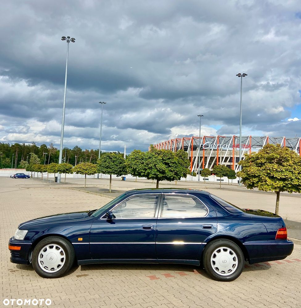 Lexus LS - 2