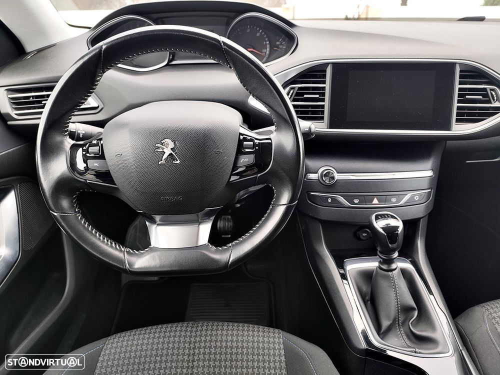 Peugeot 308 SW 1.5 BlueHDi Style - 18