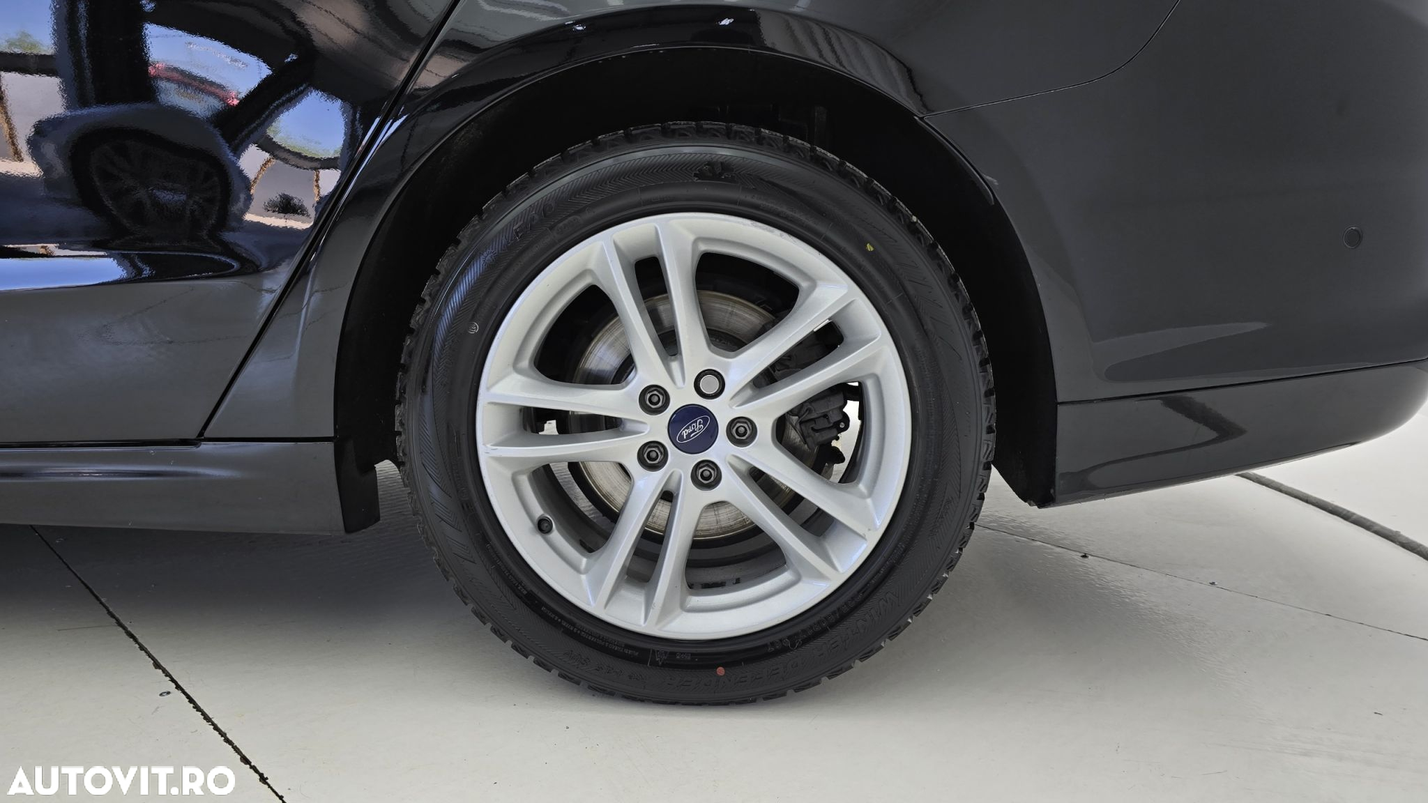 Ford Mondeo - 22