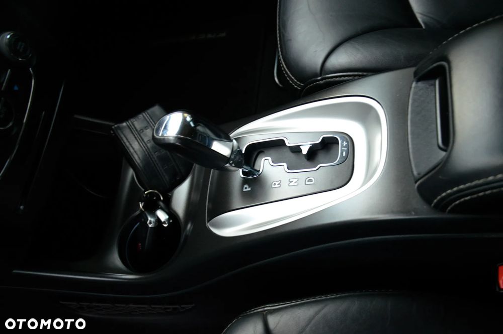 Fiat Freemont 2.0 Multijet 16V DPF Automatik Allrad Black Code - 39