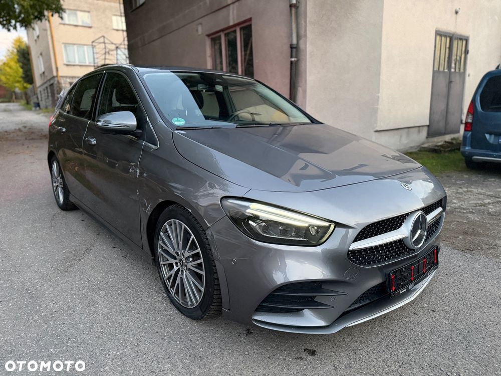 Mercedes-Benz Klasa B 220 4Matic 7G-DCT AMG Line - 40