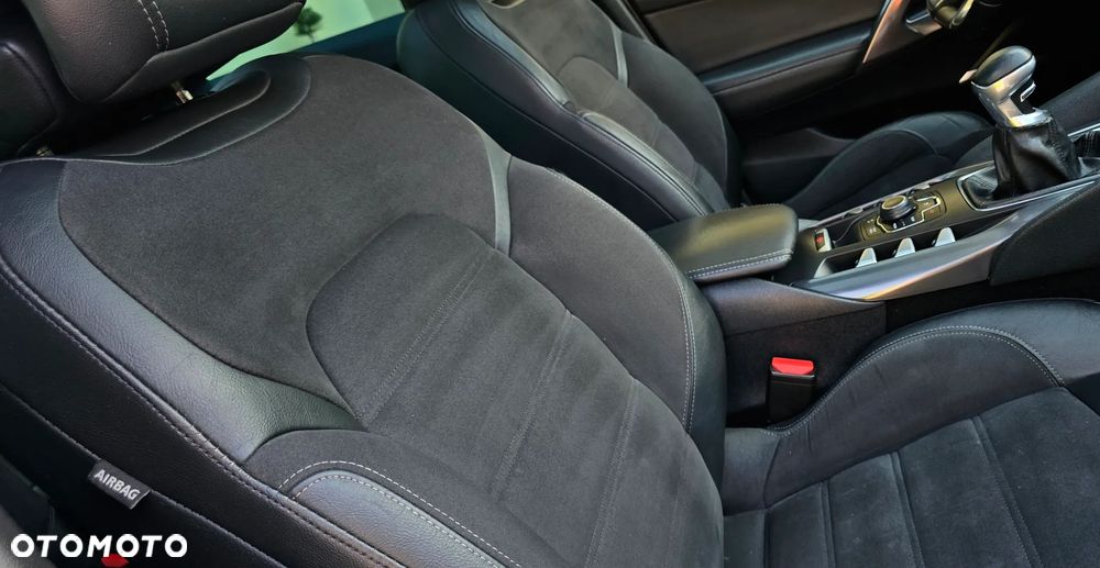Citroën DS5 2.0 HDi Chic - 21