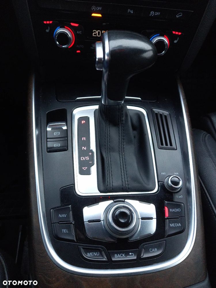 Audi Q5 2.0 TDI Quattro S tronic - 22