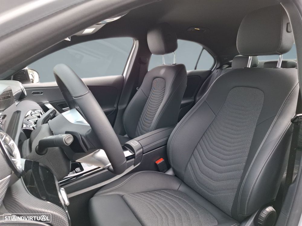 Mercedes-Benz A 180 - 11