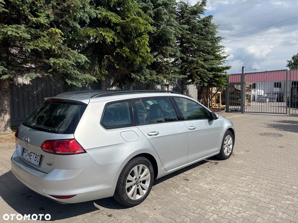 Volkswagen Golf 1.6 TDI BlueMot Comfortline - 6