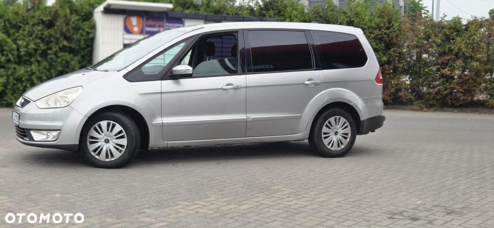 Ford Galaxy 2.0 TDCi Ghia - 7