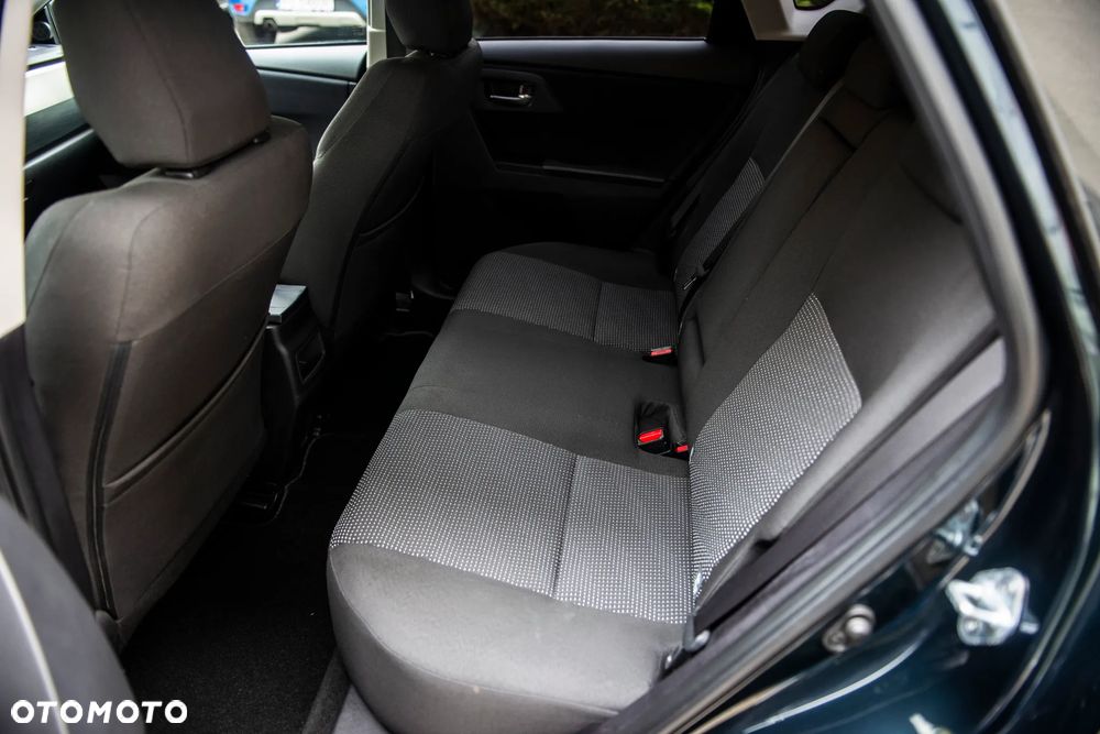 Toyota Auris 1.6 Valvematic Executive - 20