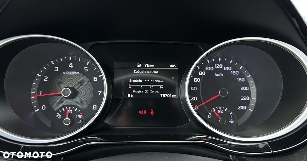 Kia Ceed 1.4 L Business Line - 26