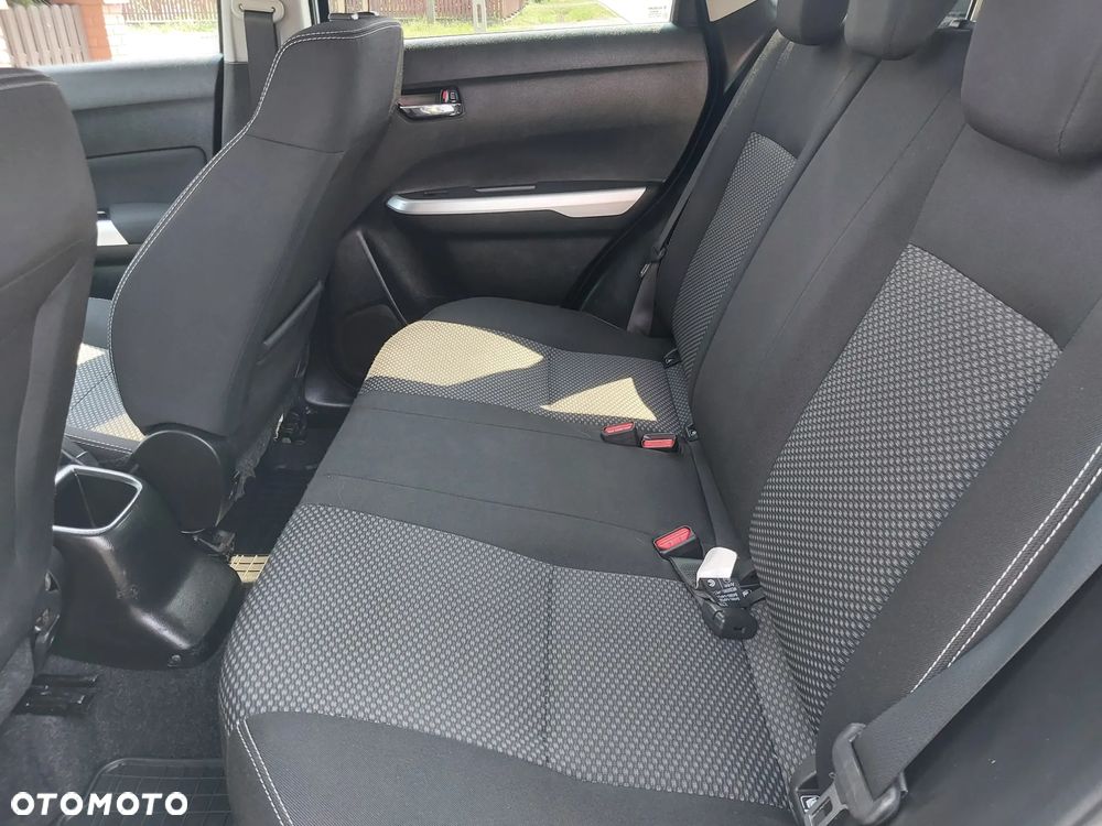 Suzuki Vitara - 20
