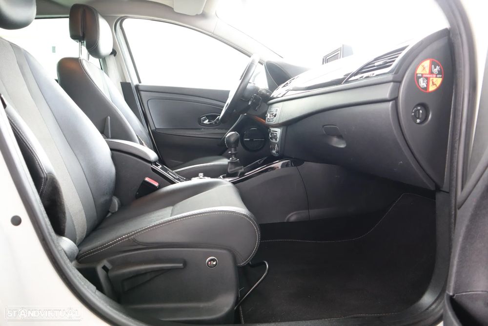 Renault Mégane Sport Tourer 1.5 dCi Bose Edition SS - 12