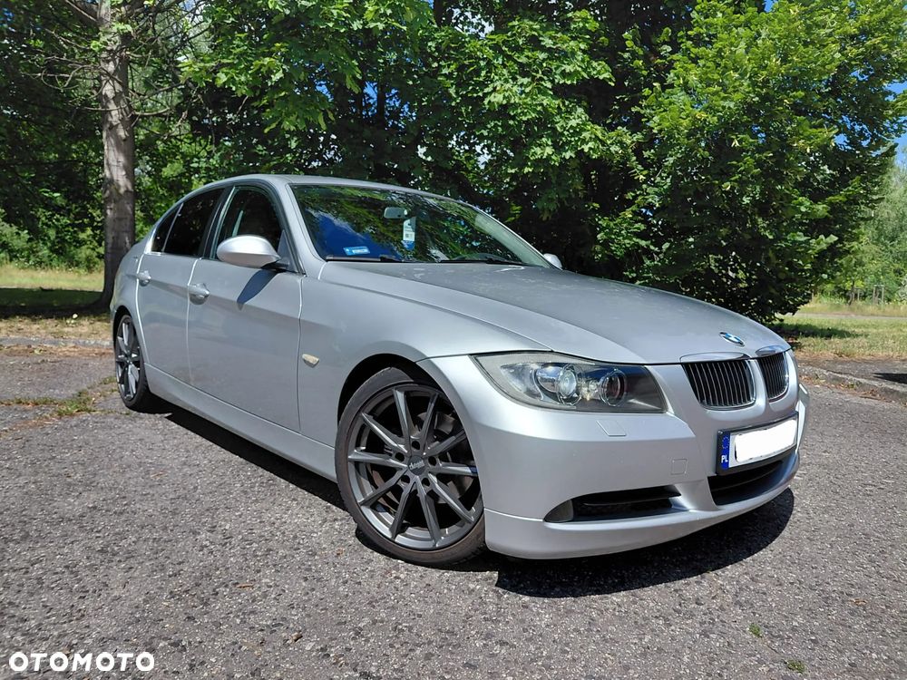 BMW Seria 3 325i - 2