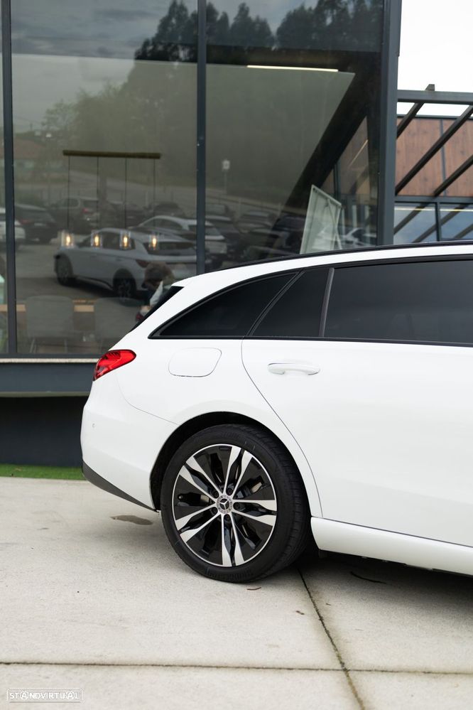 Mercedes-Benz C 300 e Avantgarde - 18