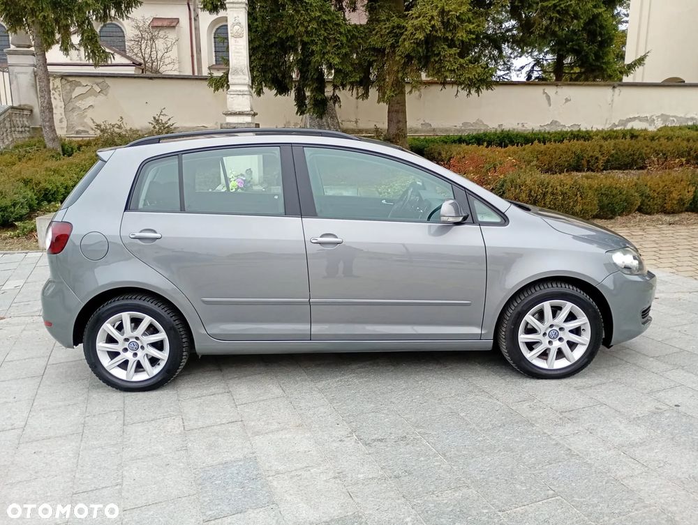 Volkswagen Golf Plus 1.6 TDI DPF Trendline - 17