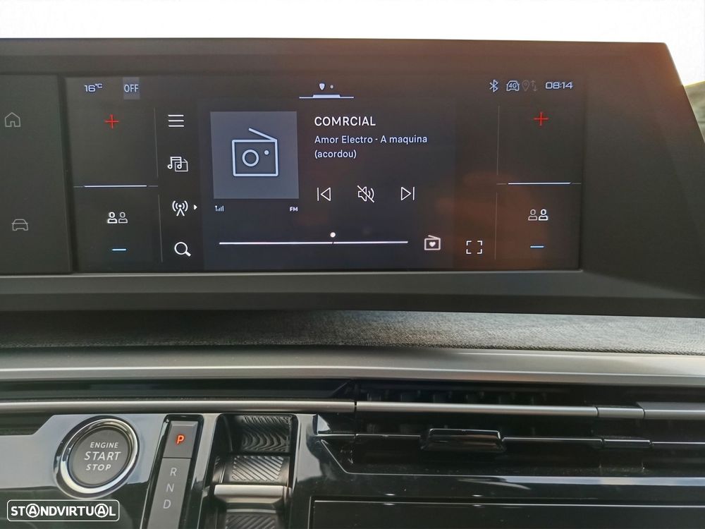 Peugeot E-5008 73 kWh Allure - 23