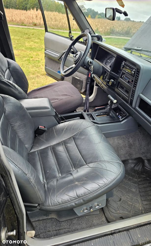 Jeep Cherokee 4.0 Limited - 10