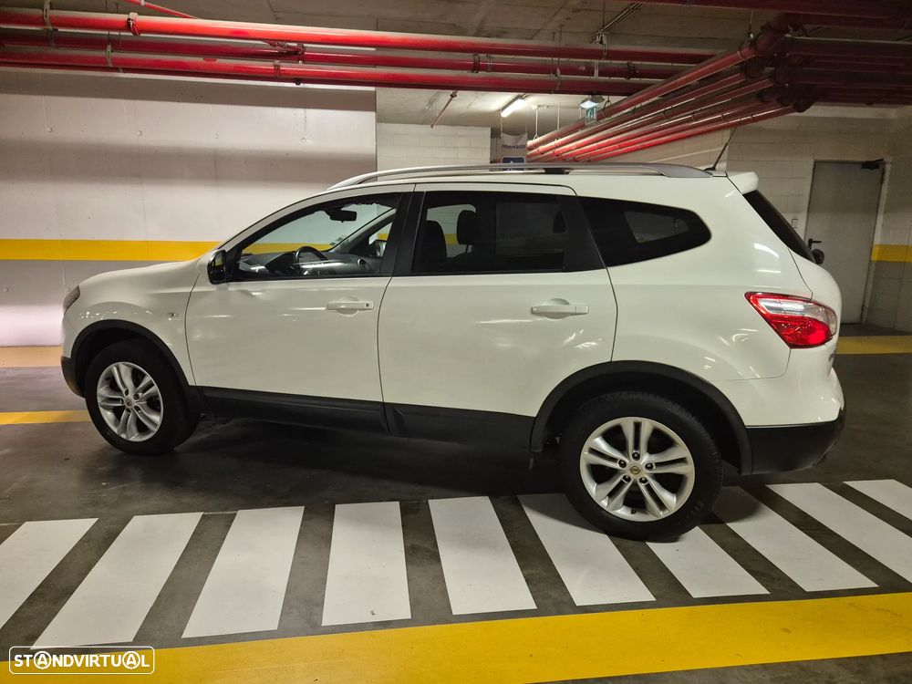 Nissan Qashqai +2 1.5 dCi Tekna Premium 17 - 24