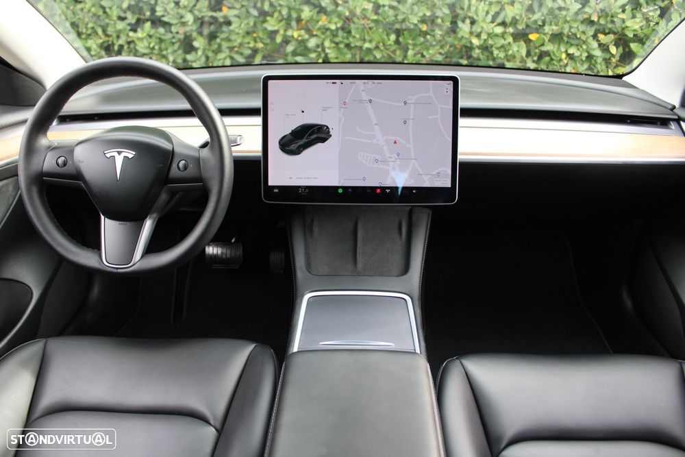 Tesla Model 3 Standard Range Plus RWD - 2