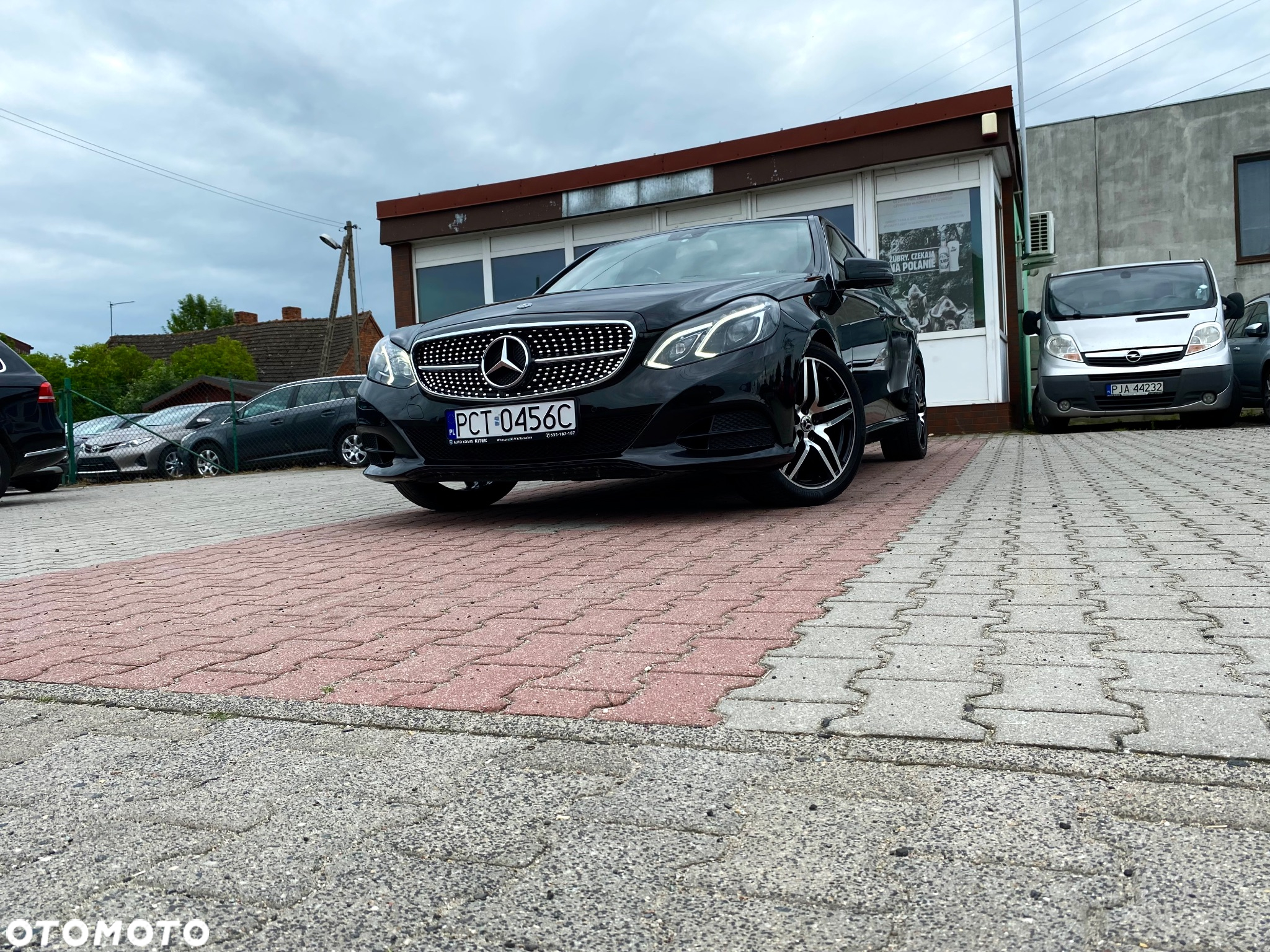 Mercedes-Benz Klasa E 220 BlueTEC 9G-TRONIC - 25