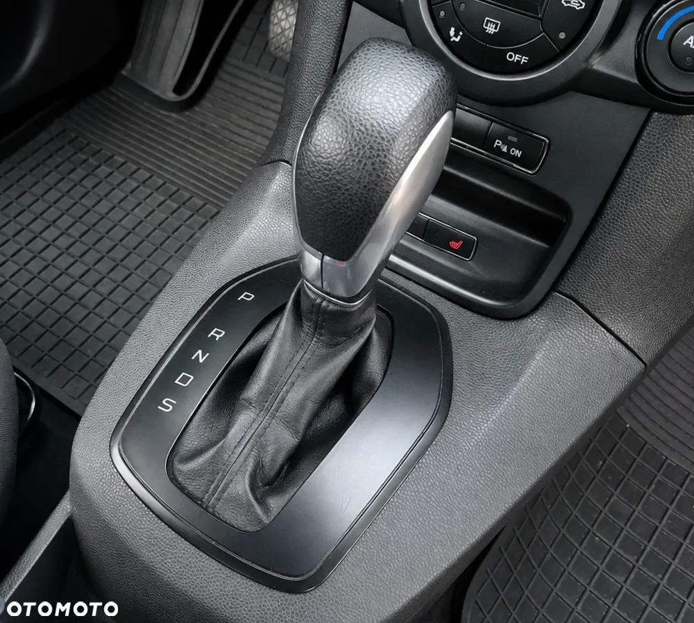 Ford Fiesta 1.0 EcoBoost Powershift Titanium - 10