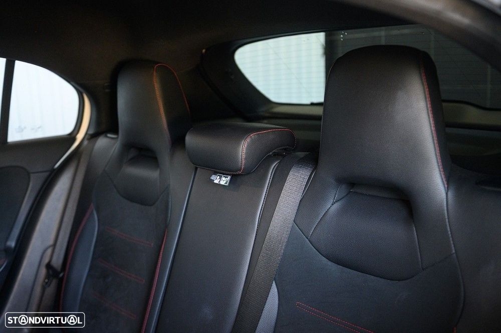 Mercedes-Benz A 180 d AMG Line Aut. - 28