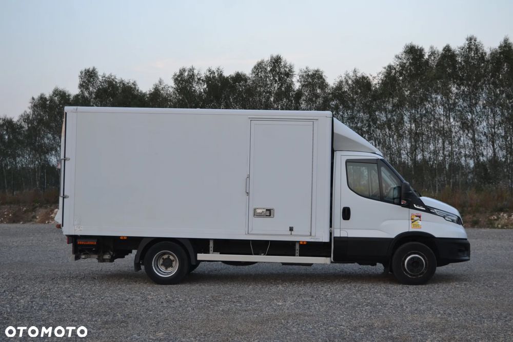 Iveco Daily 72-180 72C18 Hi-Matic Kontener 8 Palet Winda 1000 KG Boczne drzwi 70C18 70-180 FULL LED - 3