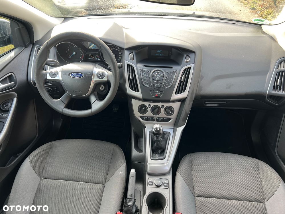 Ford Focus 1.0 EcoBoost Start-Stopp-System Champions Edition - 11