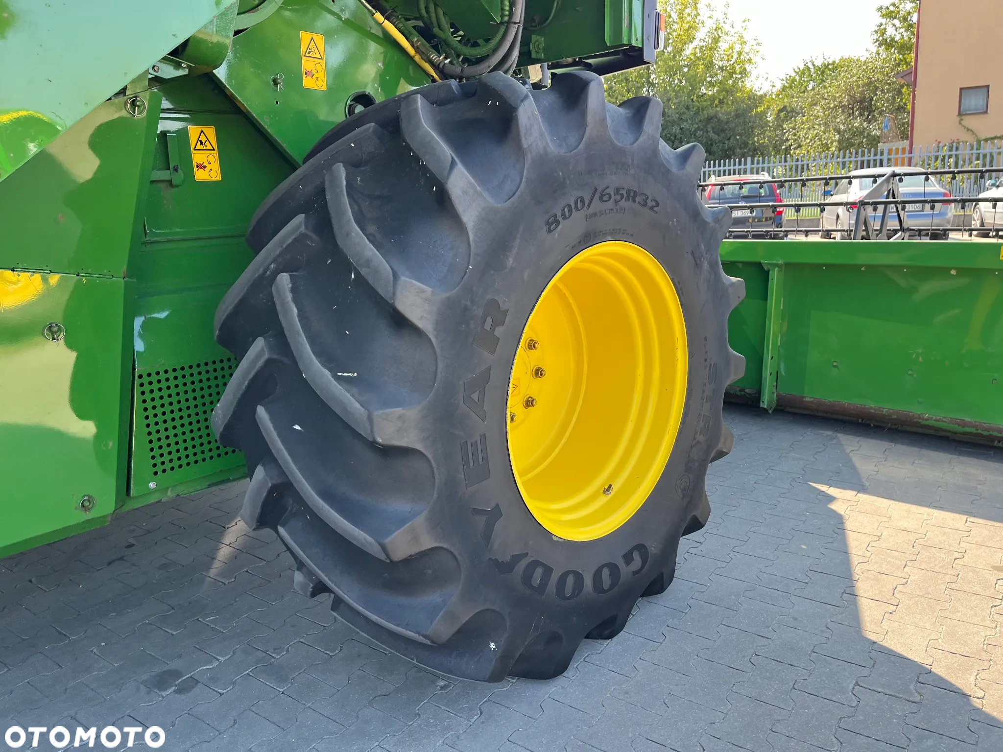 John Deere 2056 - 11