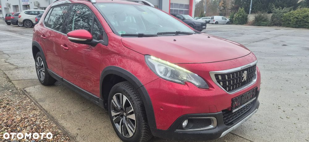 Peugeot 2008 1.2 Pure Tech Allure S&S EAT6 - 3