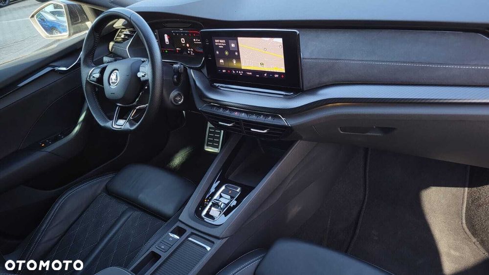 Skoda Octavia 2.0 TDI RS DSG - 15