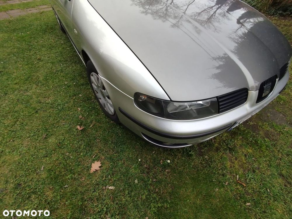 Seat Leon 1.9 TDI Spirit - 4