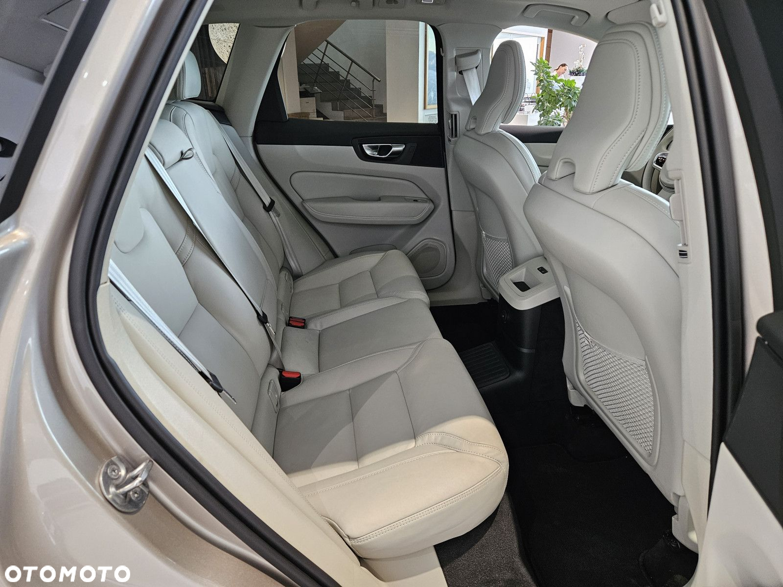 Volvo XC 60 - 21