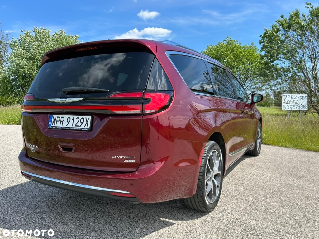 Chrysler Pacifica - 13