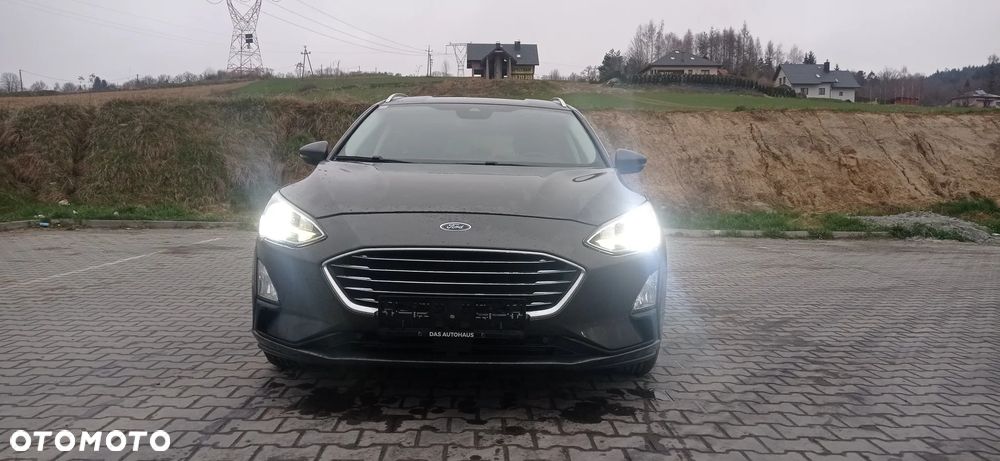 Ford Focus 1.5 EcoBlue Start-Stopp-System TITANIUM X - 5