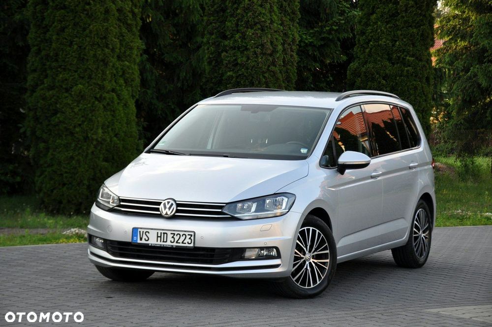 Volkswagen Touran - 9