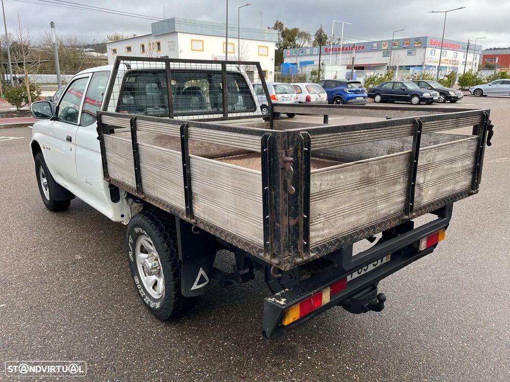 Mitsubishi L200 4x4 4 Lugares - 3