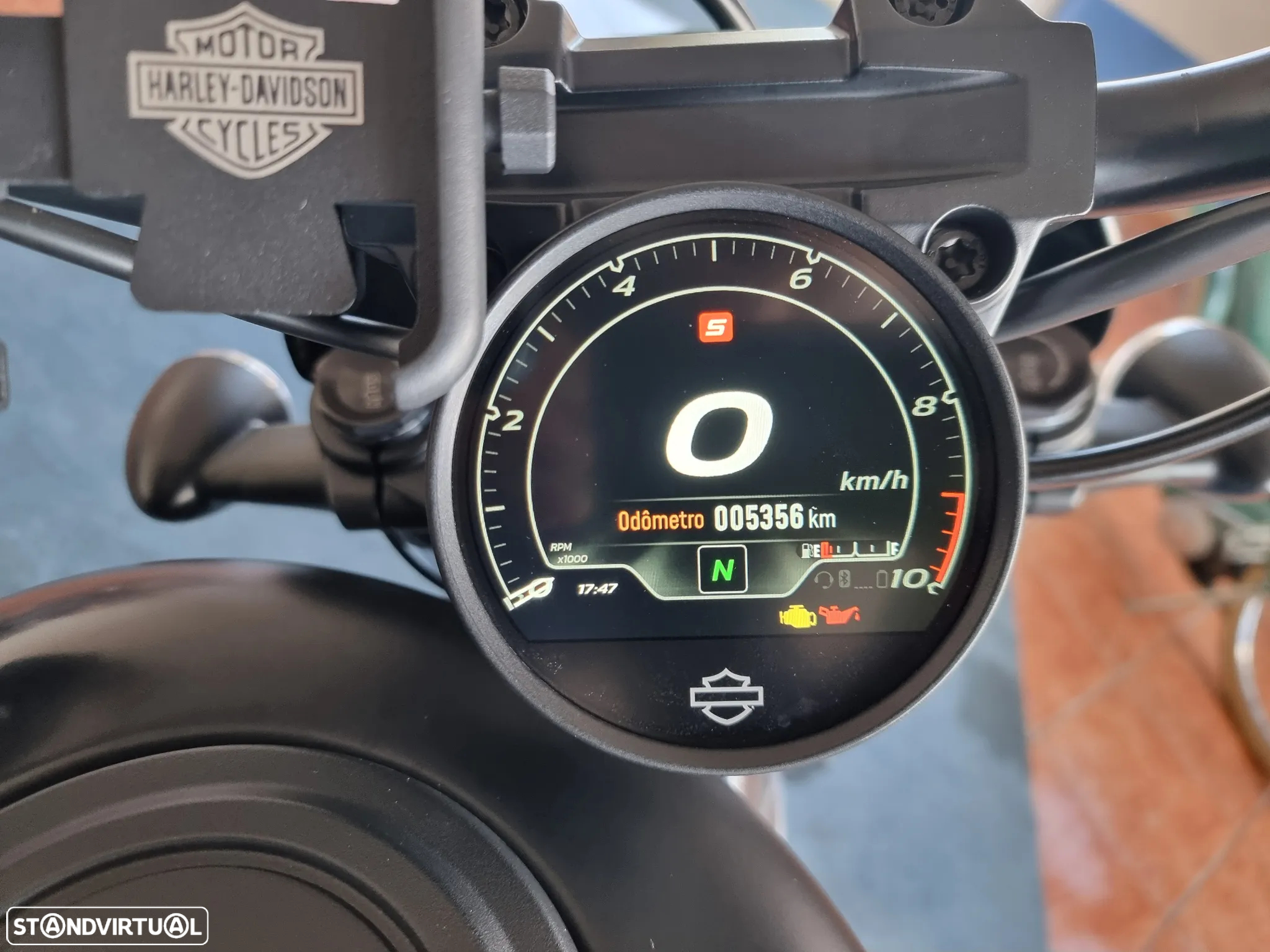 Harley-Davidson Sportster Nightster Special - 13