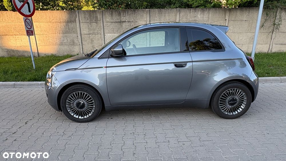 Fiat 500e 42kWh Icon - 3