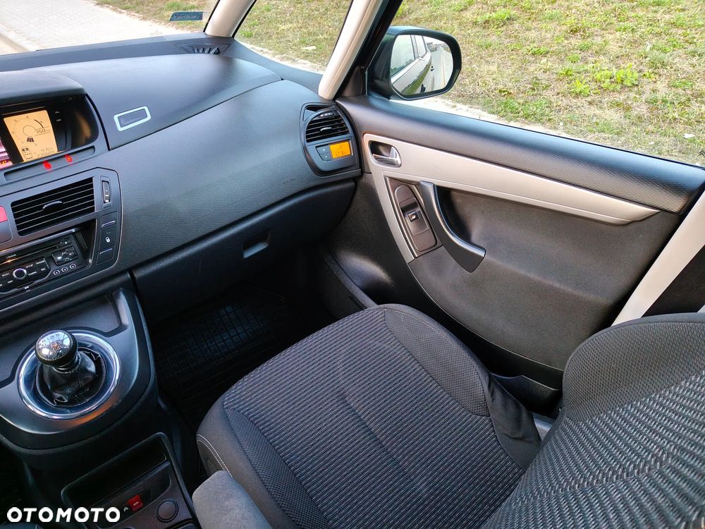 Citroën C4 Picasso 1.6 HDi FAP Exclusive - 18