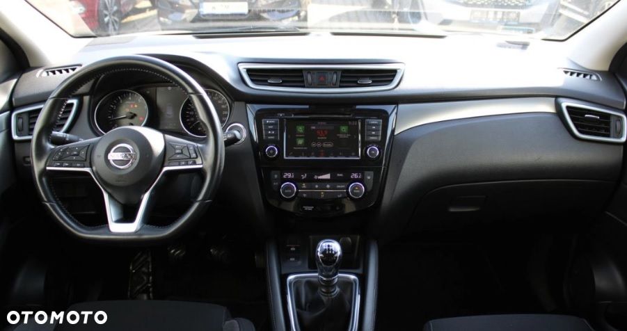 Nissan Qashqai 1.3 DIG-T Visia - 11