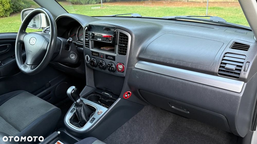 Suzuki Grand Vitara - 19