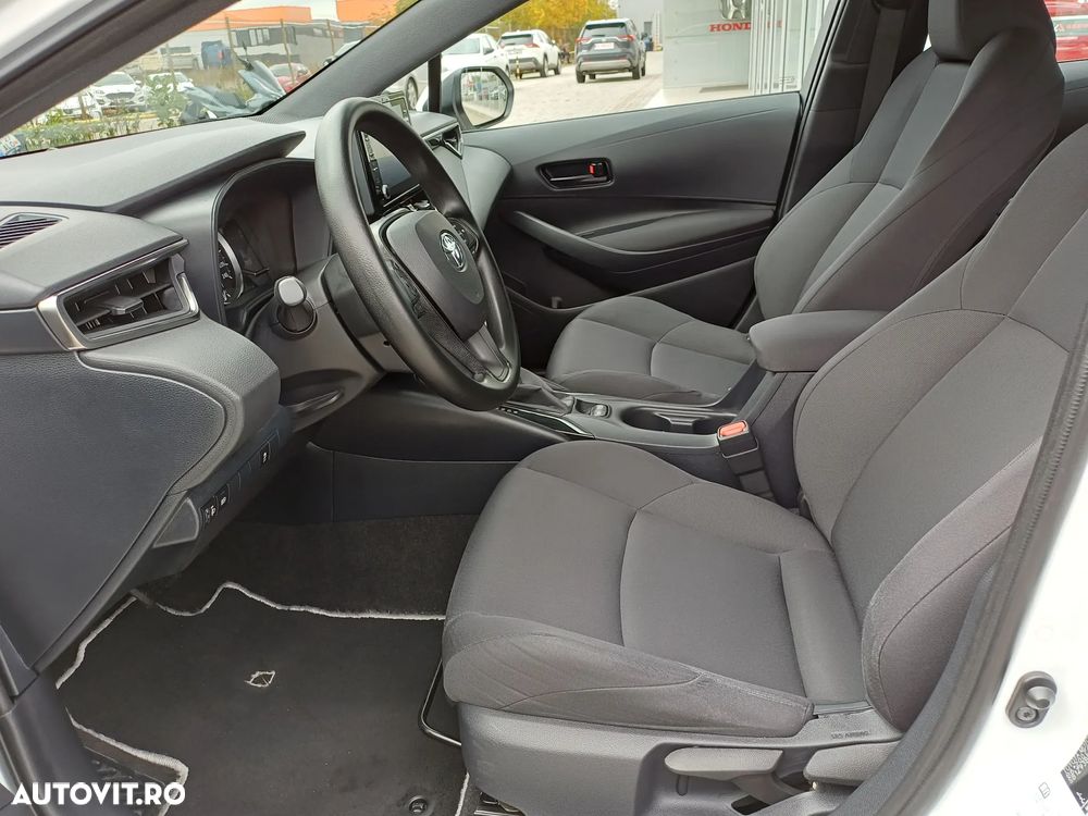 Toyota Corolla 1.8 HSD Eco - 9