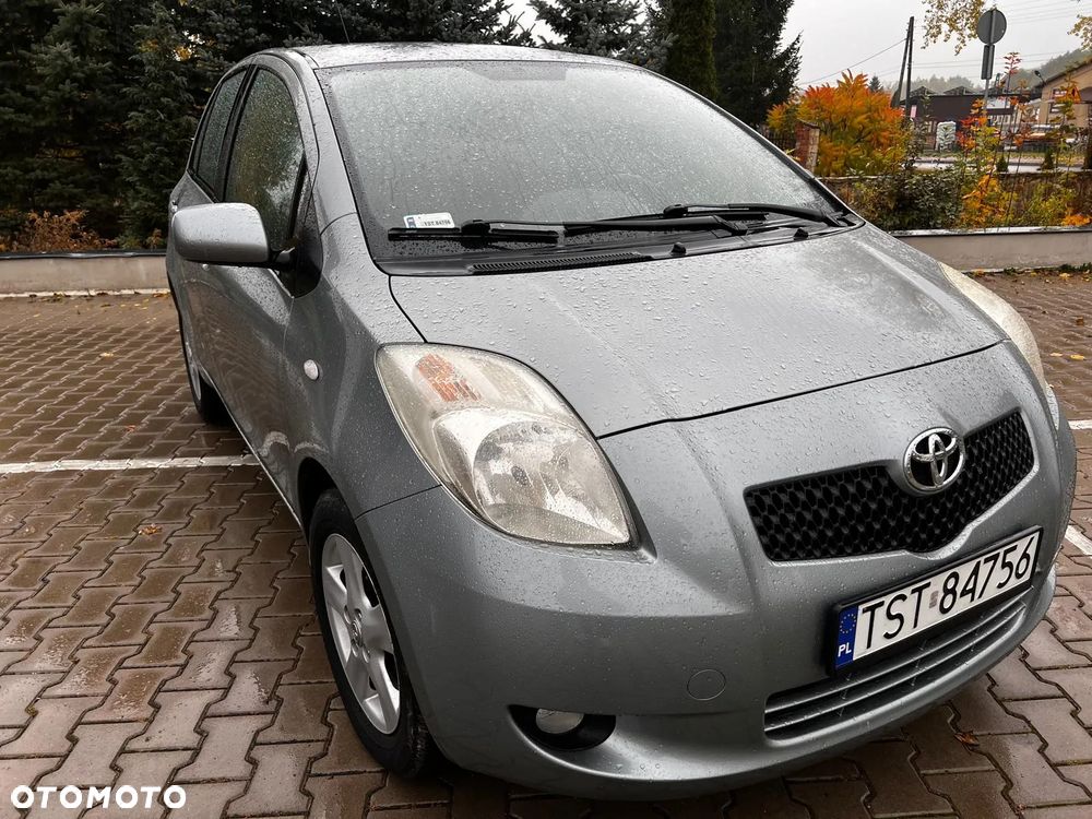 Toyota Yaris - 6