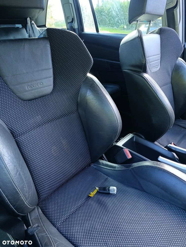 Opel Zafira 2.0 T OPC - 13