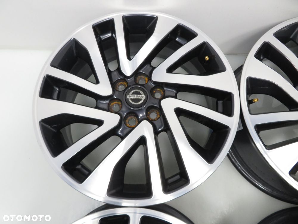 Alufelgi 18'' Nissan Navara IV 6x114,3 ET45 4KJ68 - 8
