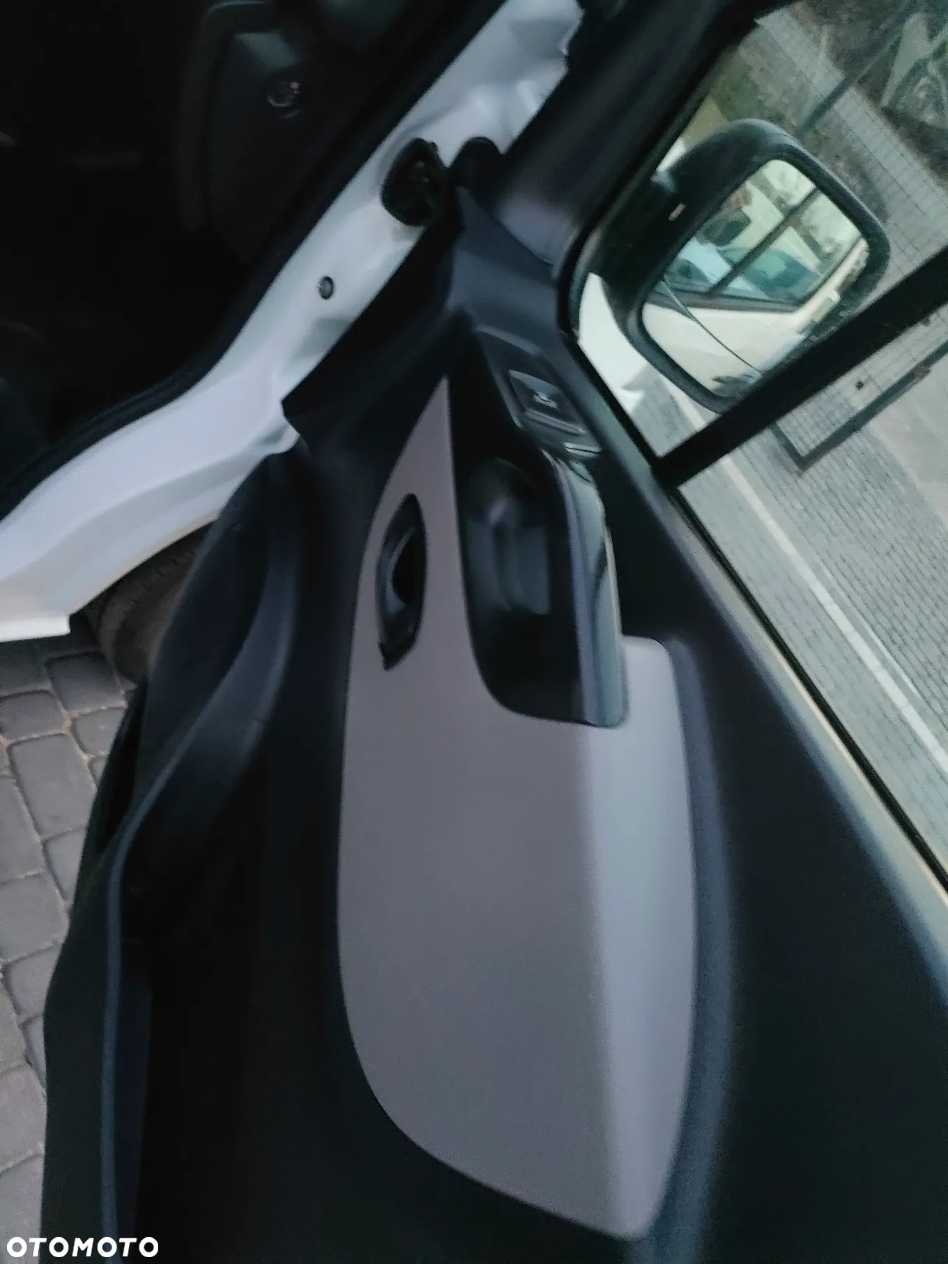 Renault TRAFIC 2017r 1,6 DCI 120 KM L1H1 EURO6 KLIMA - 21