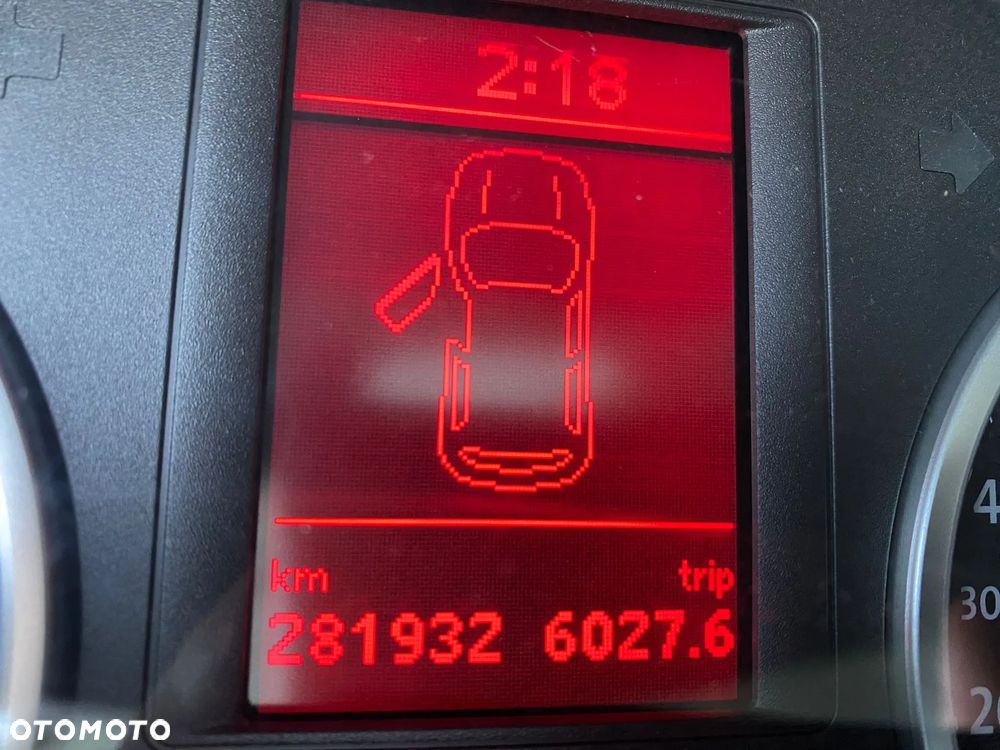 Volkswagen Tiguan - 5