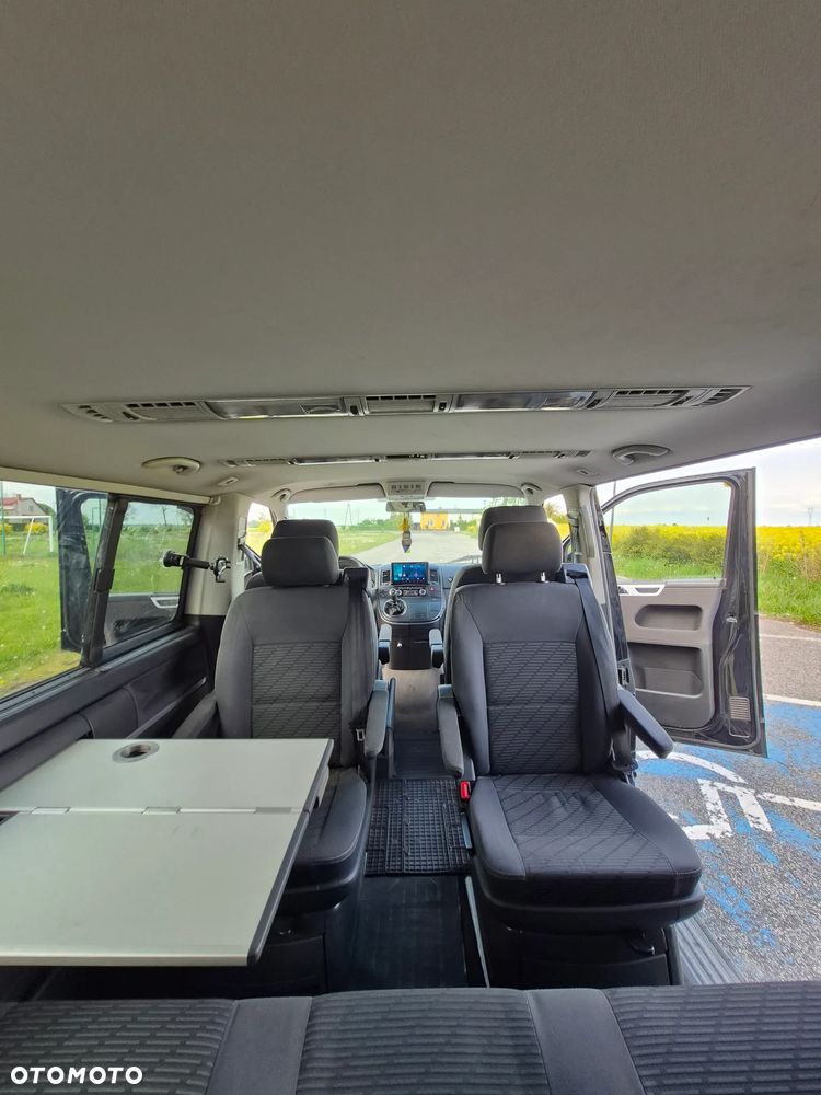 Volkswagen Multivan - 14