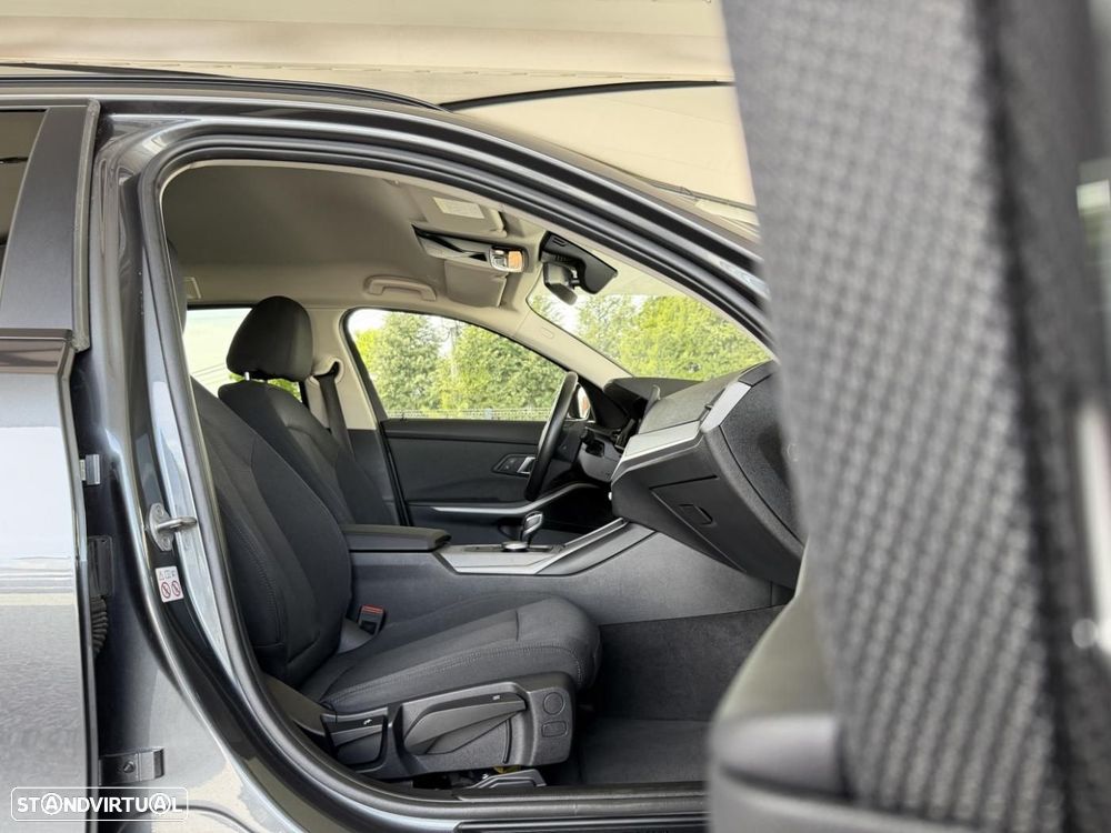 BMW 330 e Corporate Edition Auto - 10