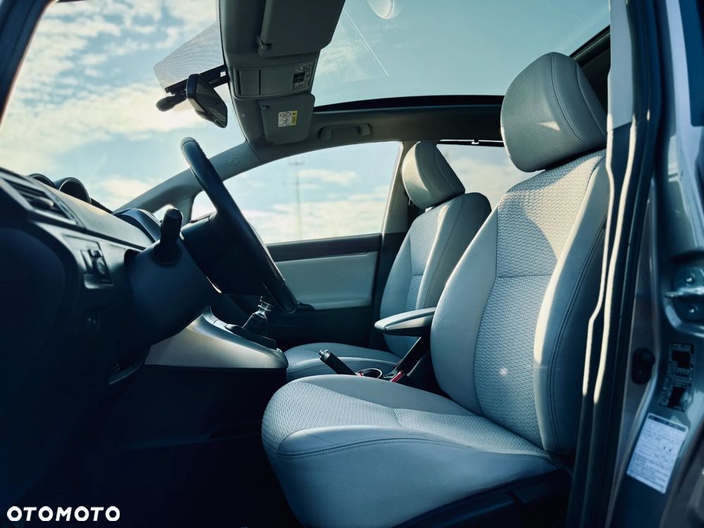 Toyota Verso 1.6 D-4D 5-Sitzer Start/Stop Skyview Edition - 29