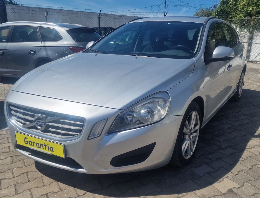 Volvo V60 1.6 D2 Drive Momentum Start/Stop